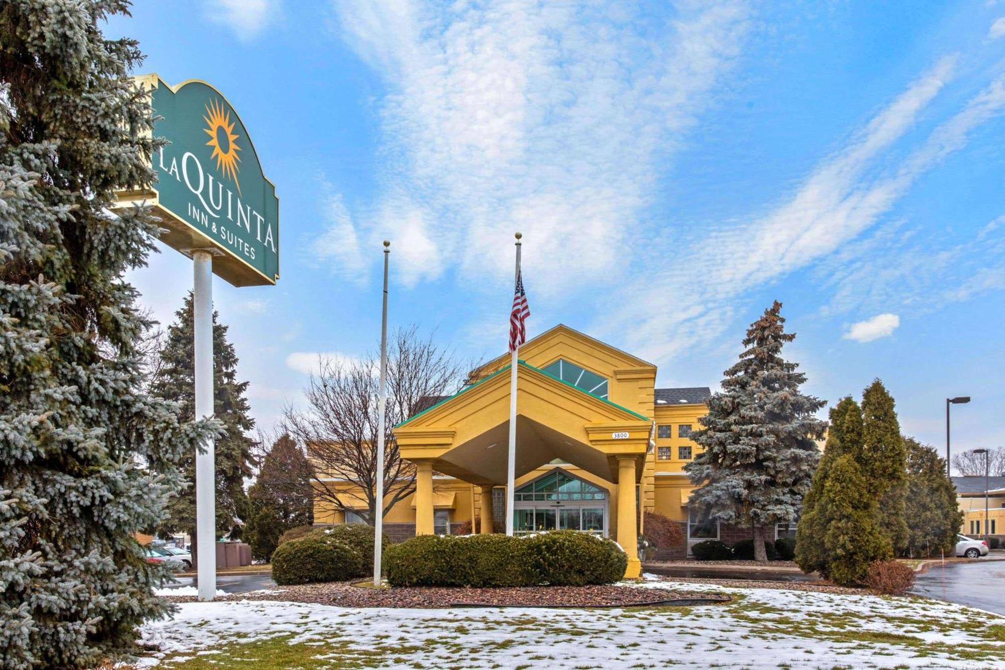 Hotel La Quinta By Wyndham Appleton College Avenue Extérieur photo